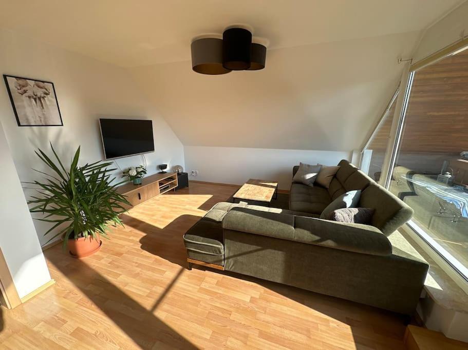 Sonniges & Ruhiges Apartment Mit Balkon Nahe Berlin Zeuthen Dış mekan fotoğraf